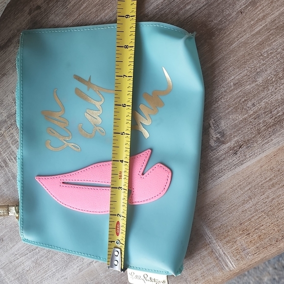"Sea Salt Sun" Lilly Pulirzer Wristlet Zip Pouch Beach Rubber Leather Blue - Picture 3 of 12